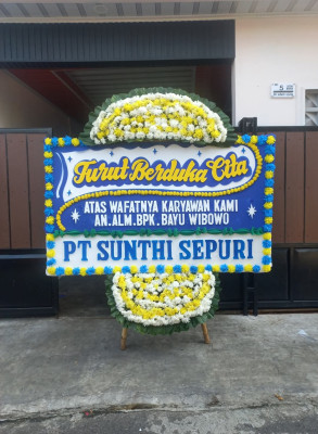 Papan Bunga Duka di Babakan Tarogong